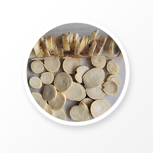 Geler la racine de ginseng blanc